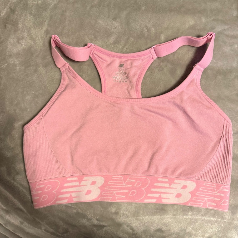 New Balance‎ Pink Seamless Racerback Sports Bra Size XL Adjustable Straps